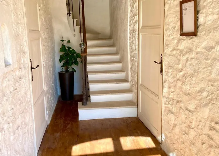 بيت ضيافة Maison As Cambous Sauveterre-la-Lémance