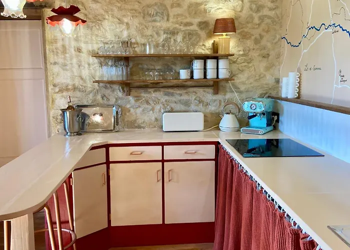 Maison As Cambous بيت ضيافة